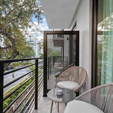 Pretty Rola 202 Modern Industrial Apt W King Bed Fort Lauderdale Luaran gambar