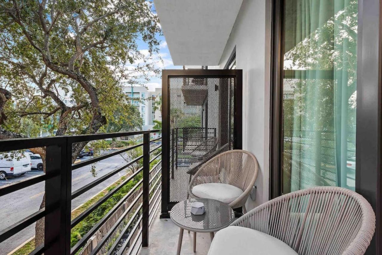 Pretty Rola 202 Modern Industrial Apt W King Bed Fort Lauderdale Luaran gambar