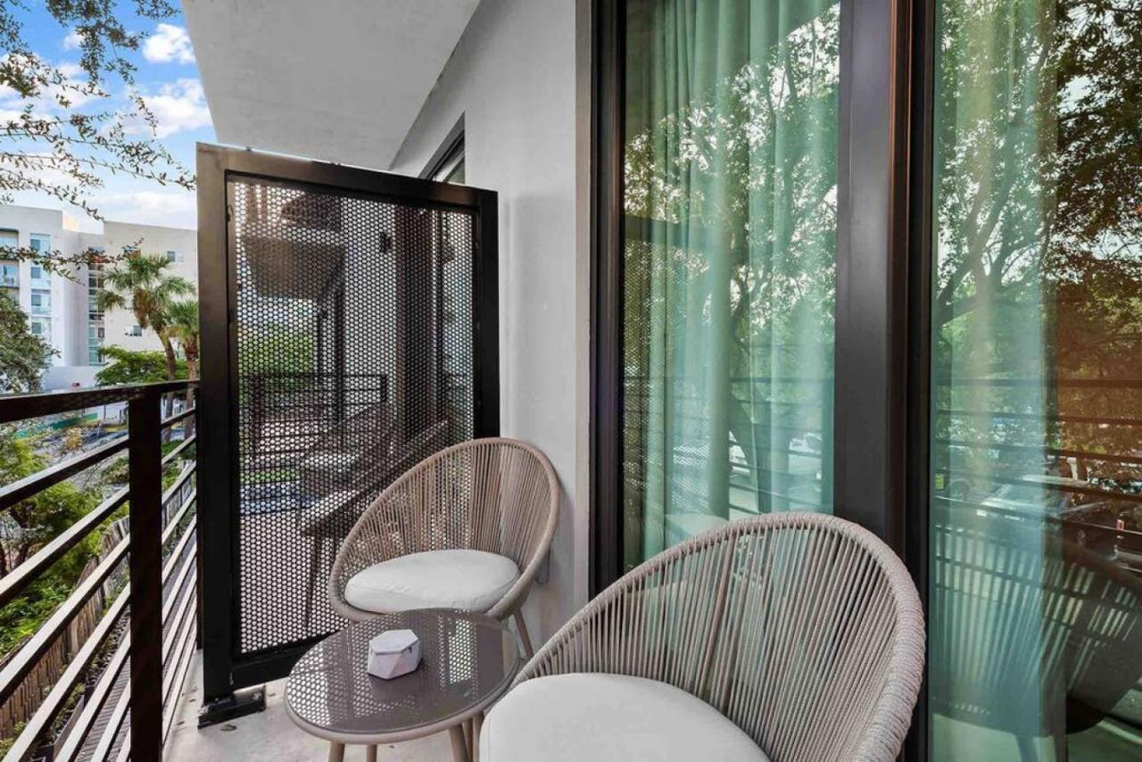 Pretty Rola 202 Modern Industrial Apt W King Bed Fort Lauderdale Luaran gambar